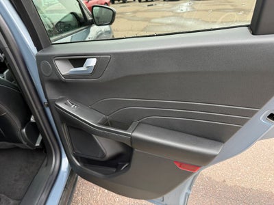 2025 Ford Escape Hybrid ST-Line Select
