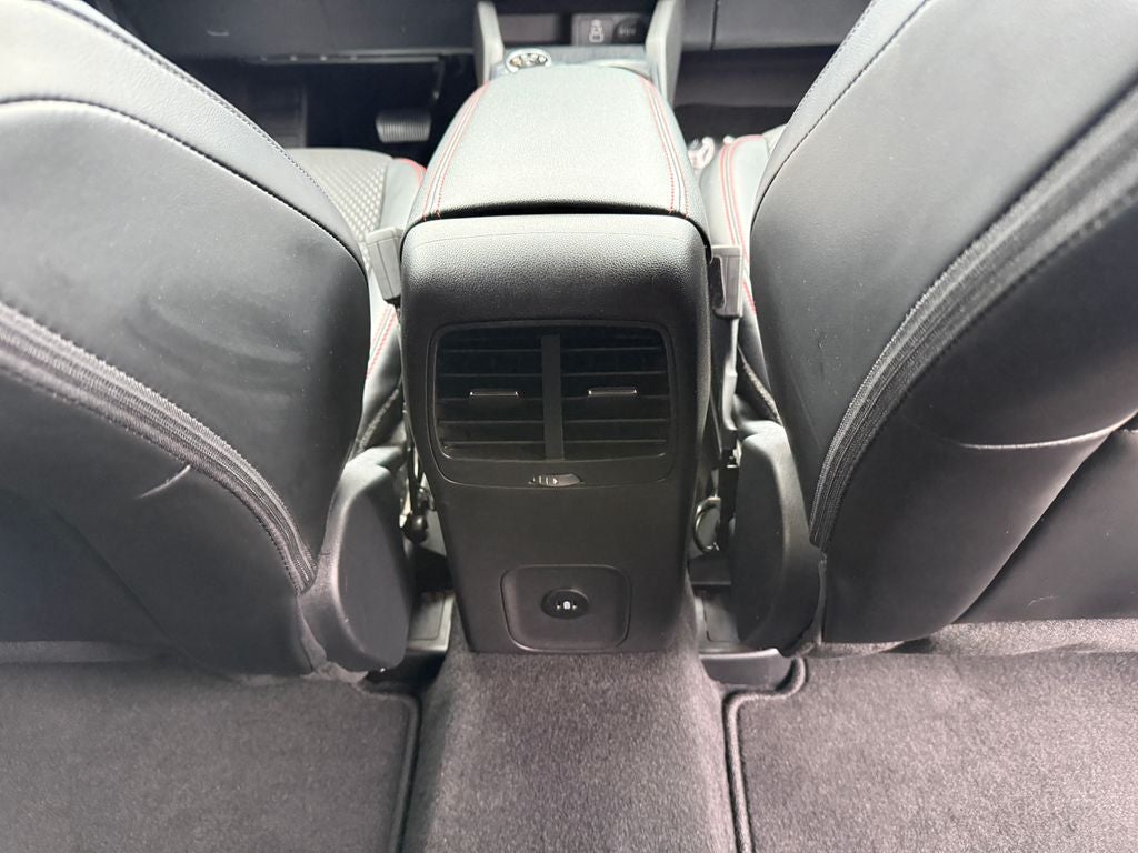 2025 Ford Escape Hybrid ST-Line Select