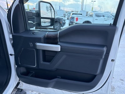 2022 Ford F-250SD Lariat