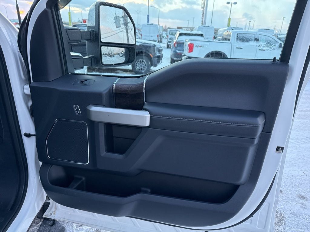 2022 Ford F-250SD Lariat