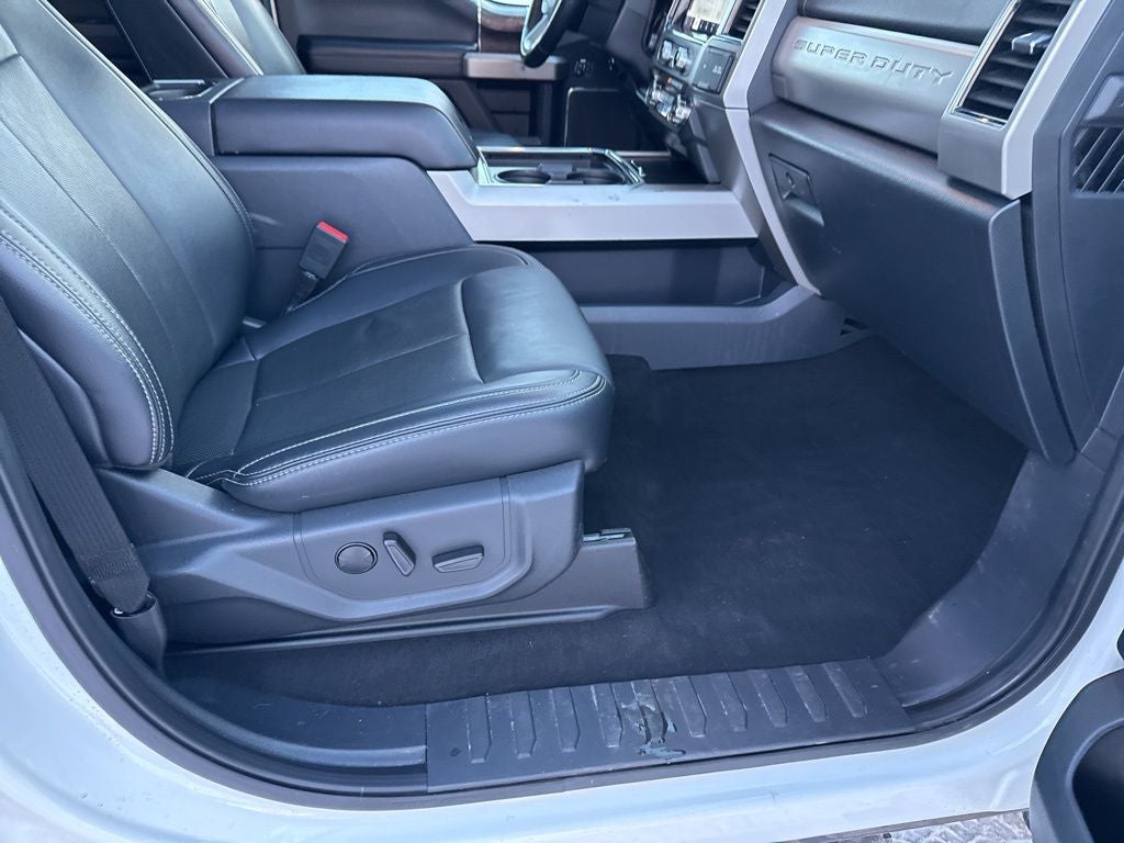 2022 Ford F-250SD Lariat