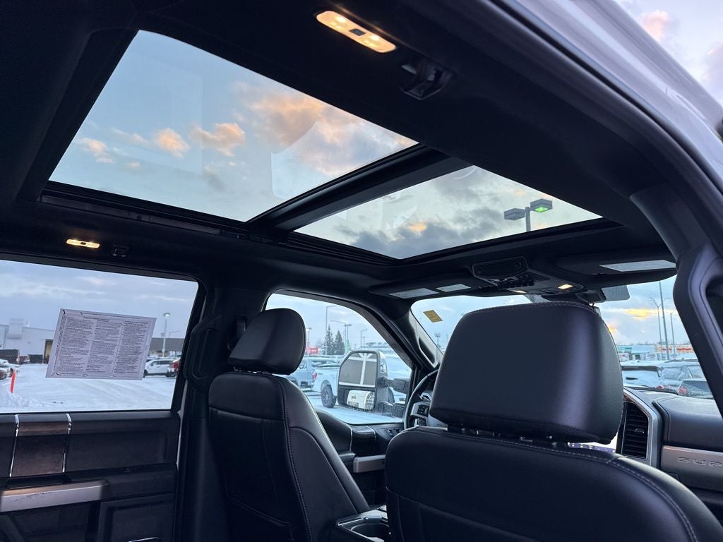 2022 Ford F-250SD Lariat