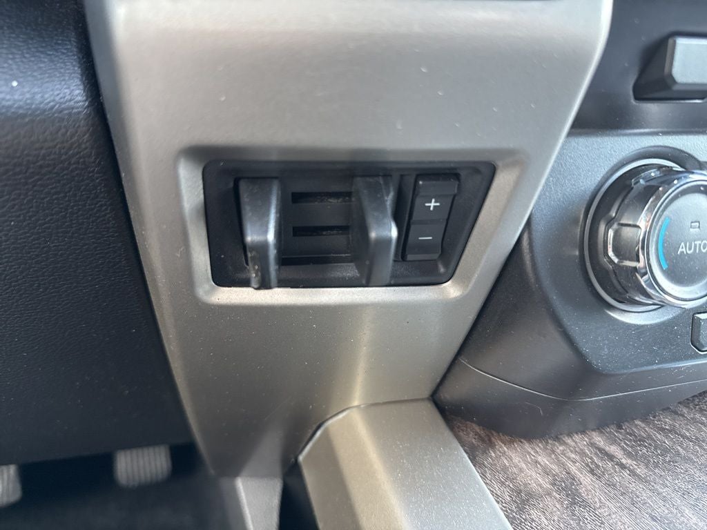 2017 Ford F-250SD Lariat