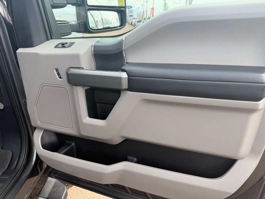 2017 Ford F-250SD XLT