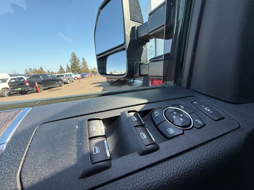 2021 Ford F-350SD Lariat