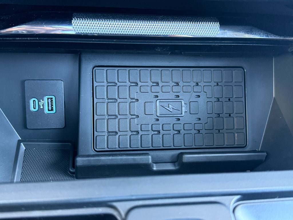 2023 Ford F-150 Lariat Black Ops