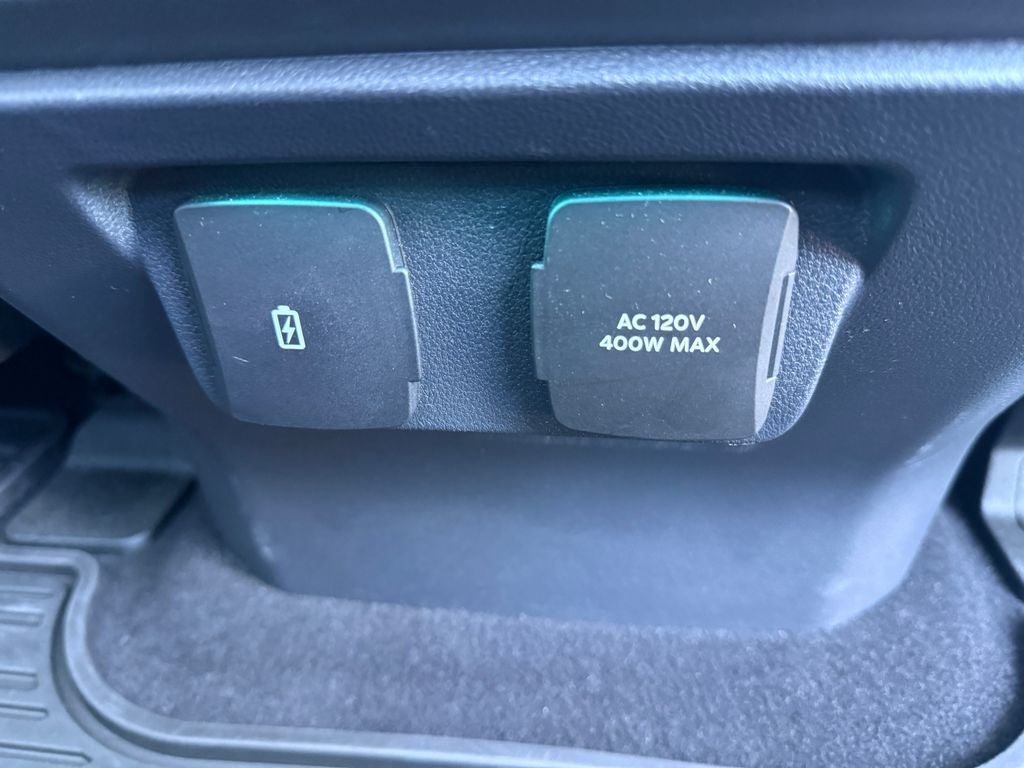 2023 Ford F-150 Lariat Black Ops