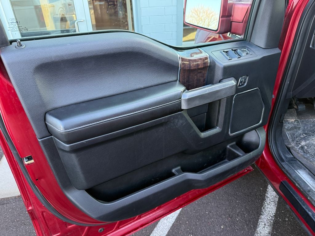 2015 Ford F-150 Platinum