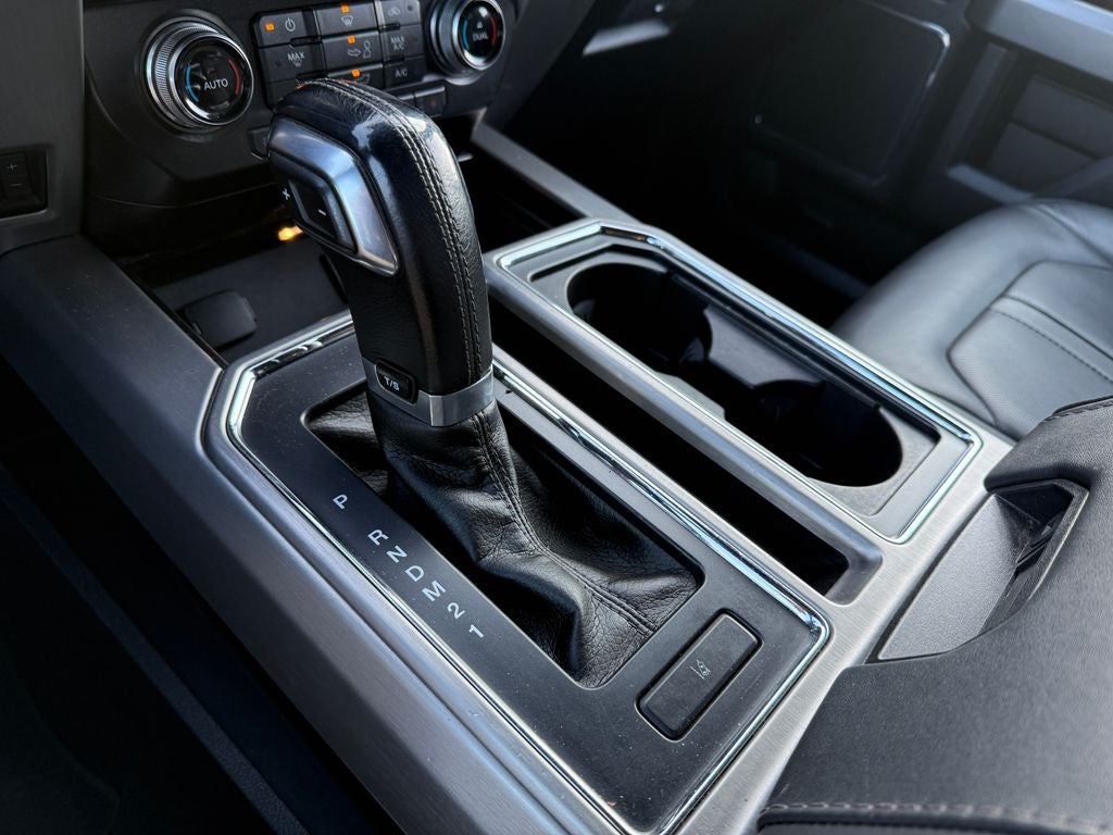 2015 Ford F-150 Platinum