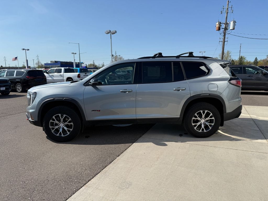 2025 GMC Acadia AT4