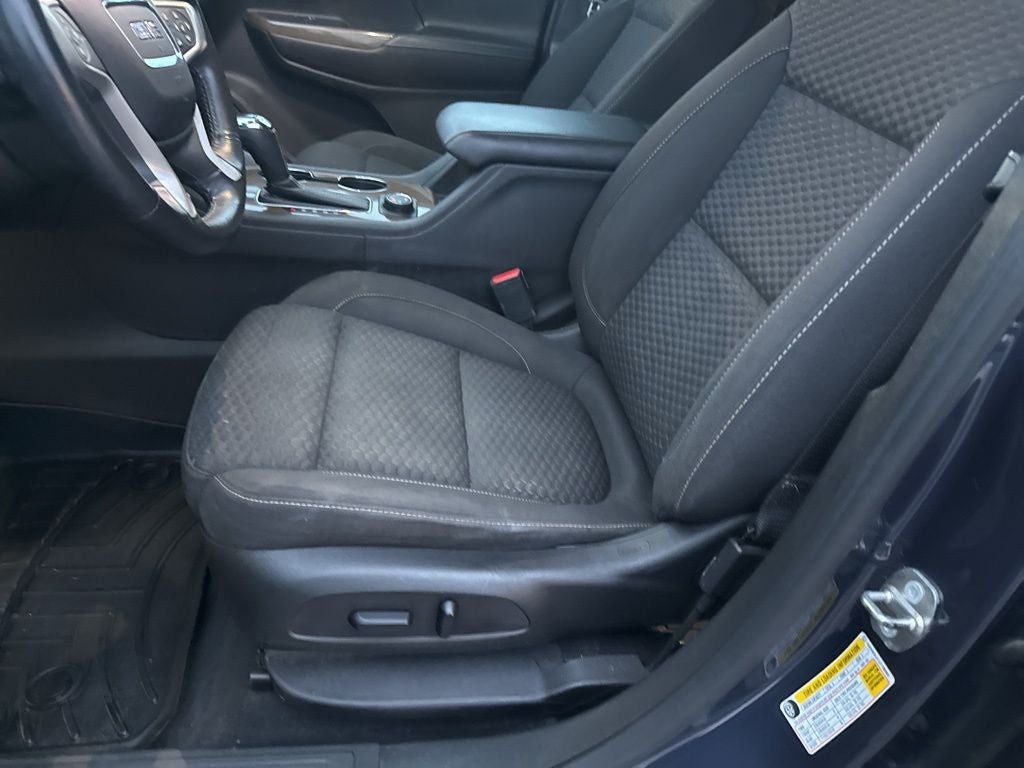 2018 GMC Acadia SLE-2