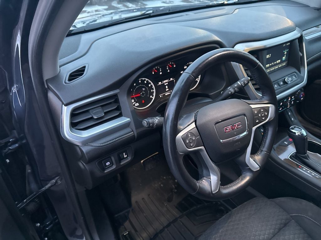 2018 GMC Acadia SLE-2