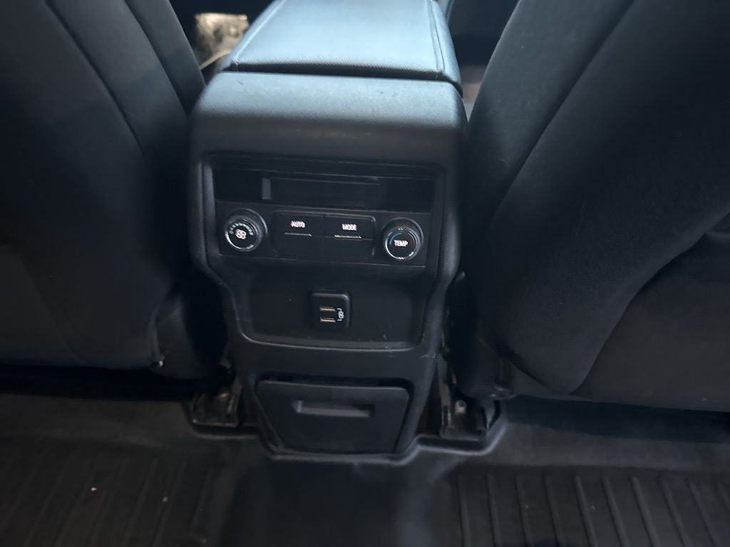 2018 GMC Acadia SLE-2