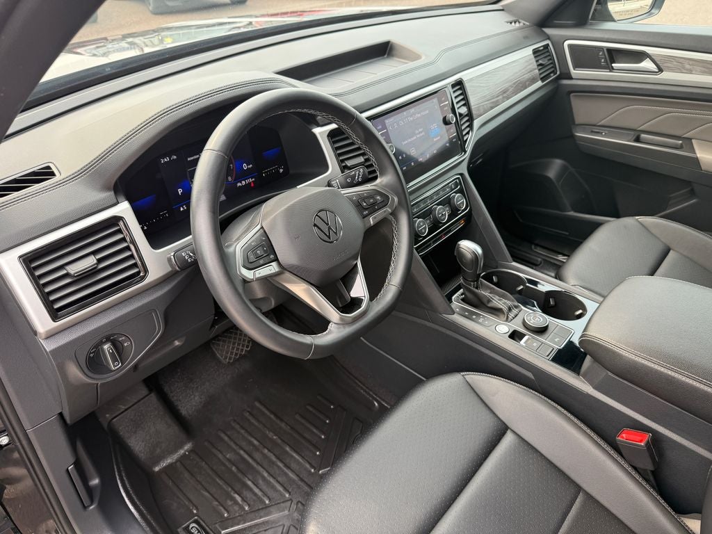 2022 Volkswagen Atlas Cross Sport 3.6L V6 SE w/Technology
