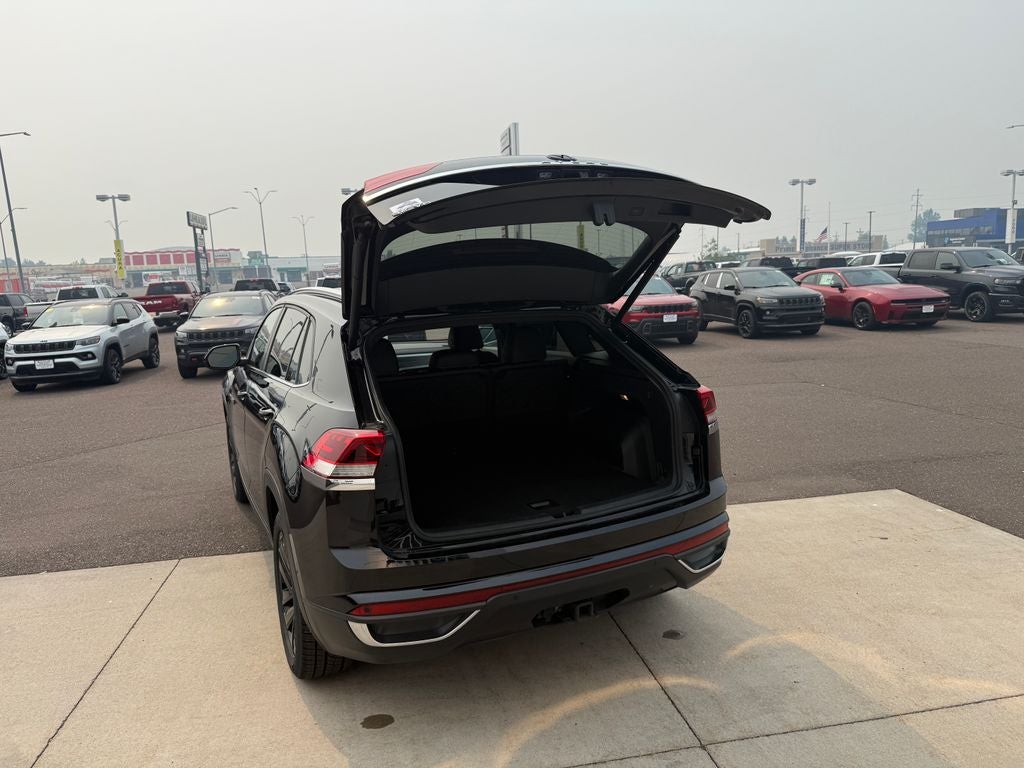 2022 Volkswagen Atlas Cross Sport 3.6L V6 SE w/Technology