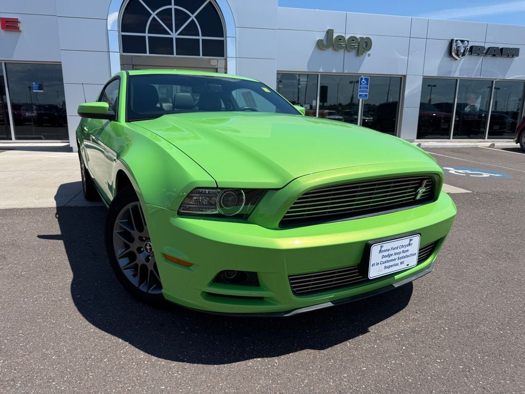 2014 Ford Mustang V6 Premium