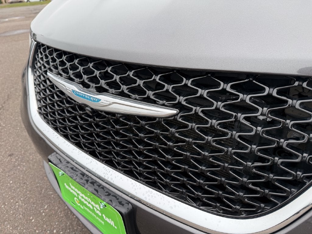 2021 Chrysler Pacifica Hybrid Touring L