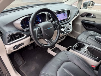 2021 Chrysler Pacifica Hybrid Touring L