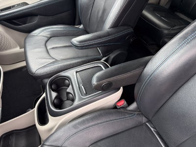 2021 Chrysler Pacifica Hybrid Touring L