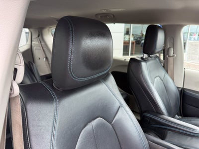 2021 Chrysler Pacifica Hybrid Touring L
