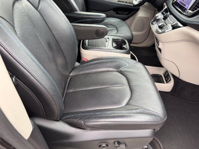 2021 Chrysler Pacifica Hybrid Touring L