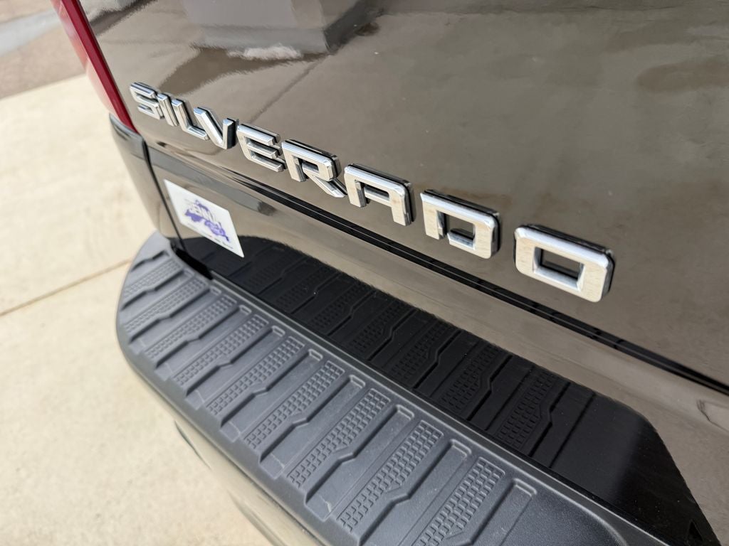 2025 Chevrolet Silverado 1500 Custom Trail Boss