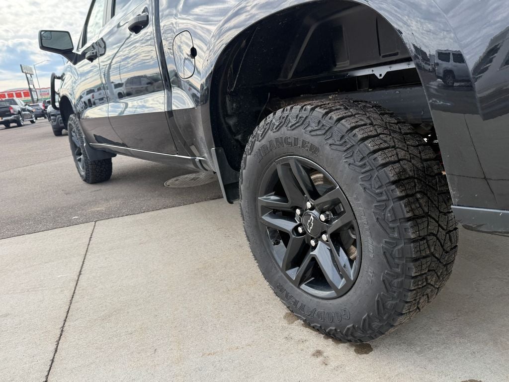 2025 Chevrolet Silverado 1500 Custom Trail Boss