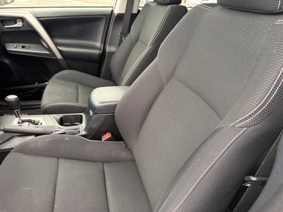 2018 Toyota RAV4 Hybrid XLE