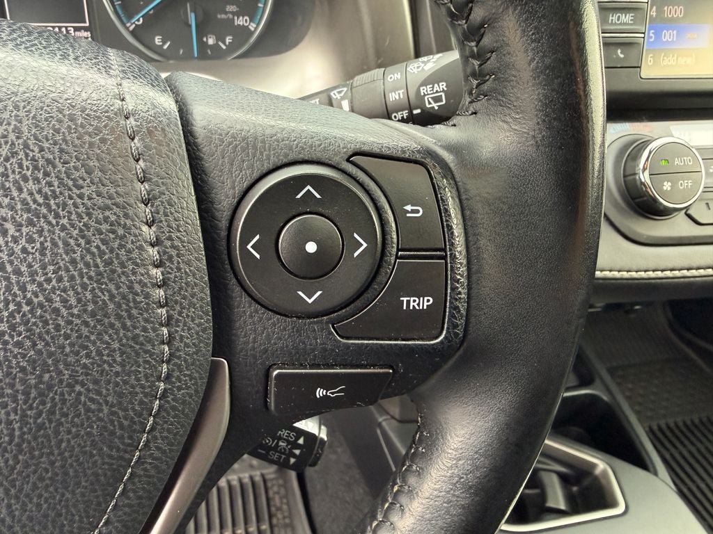 2018 Toyota RAV4 Hybrid XLE