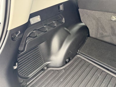 2018 Toyota RAV4 Hybrid XLE