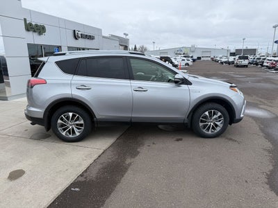 2018 Toyota RAV4 Hybrid LE
