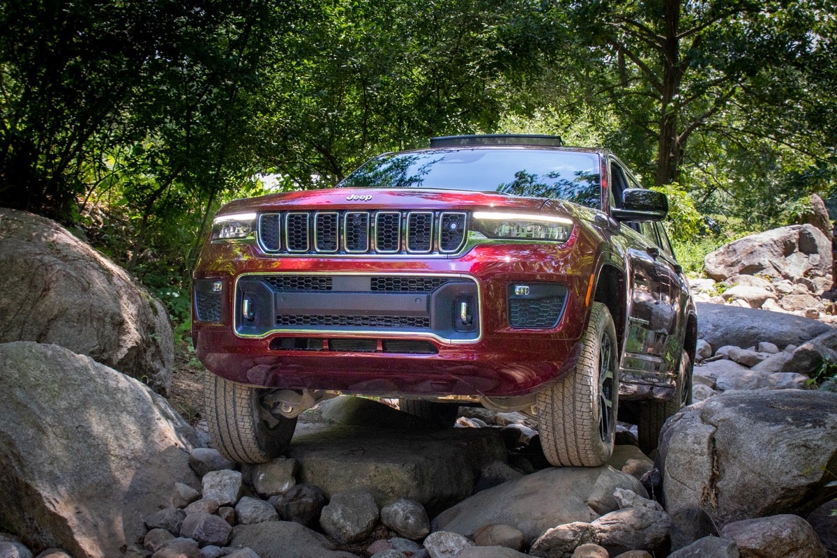 2021 Jeep Grand Cherokee L Red Rock Hopping Forest
