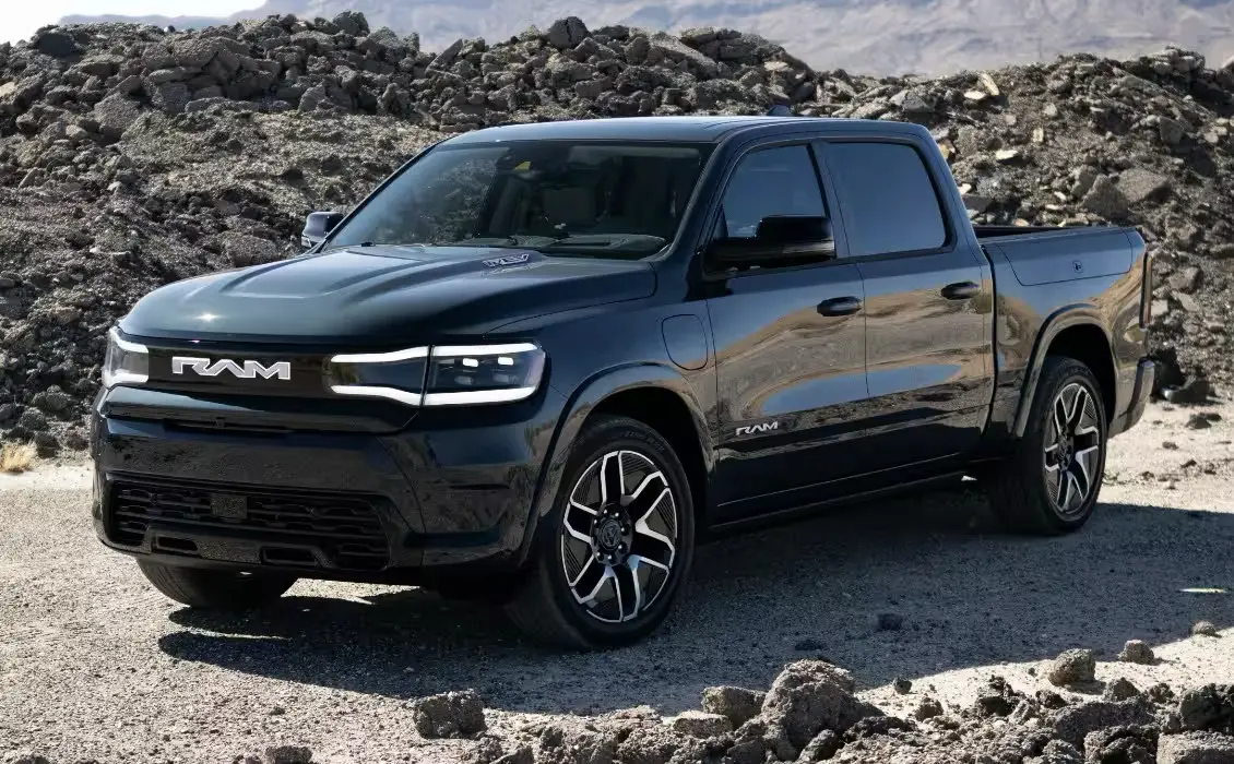 2025 Ram 1500 Rev Front View Off Road On the Work Site