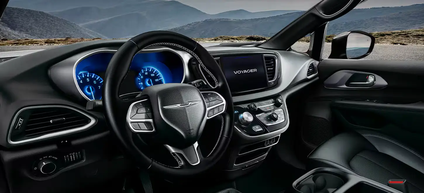 Front Dash Technology in the New 2025 Chrysler Voyager