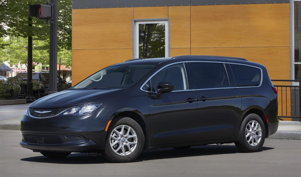Chrysler Voyager at Benna Chrysler Dodge Jeep Ram in Superior, WI