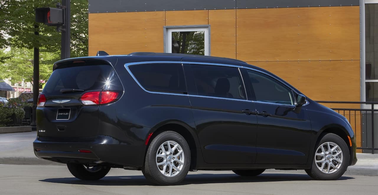 Chrysler Voyager at Benna Chrysler Dodge Jeep Ram in Superior, WI